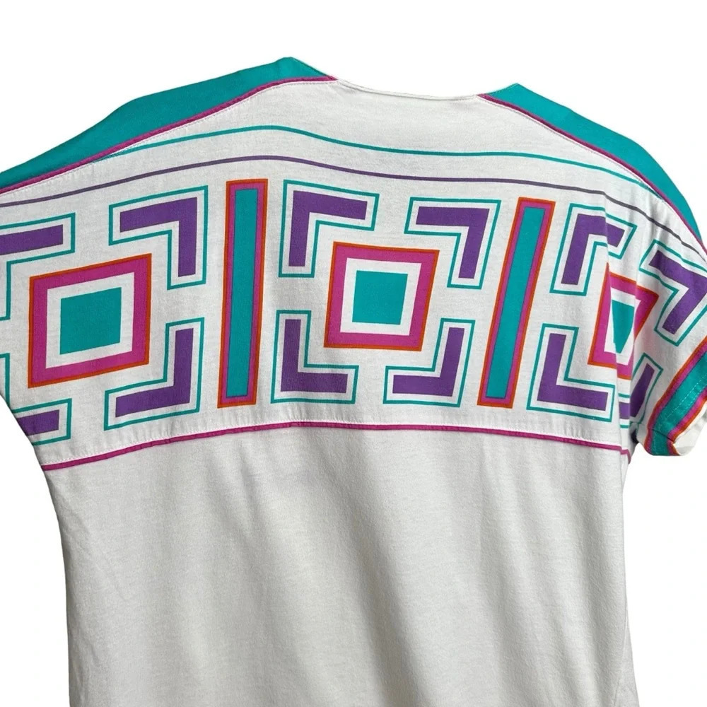 Vintage Le Coq Sportif Size Medium Geometric 80s T Shirt Top Tennis Athletic - Picture 7 of 11